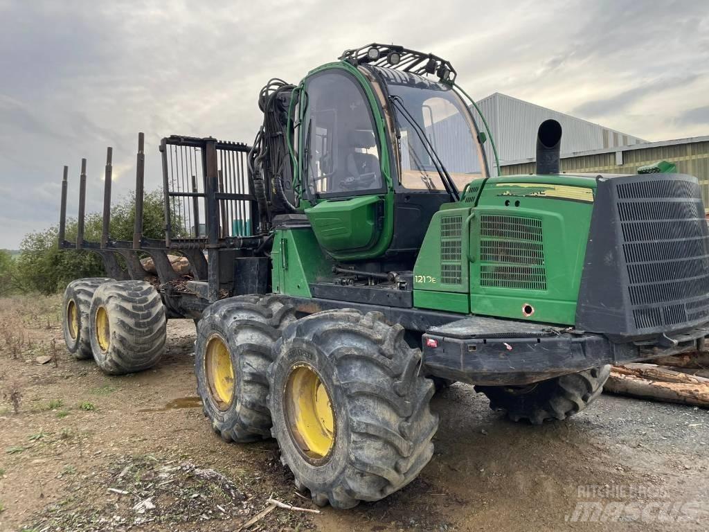 John Deere 1210 E Autocargadoras