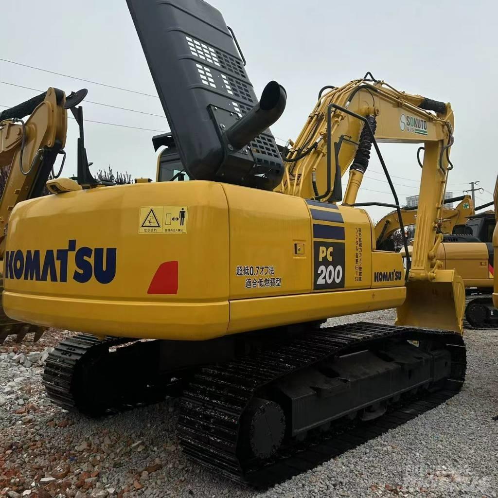 Komatsu 200-8 Excavadoras de cadenas