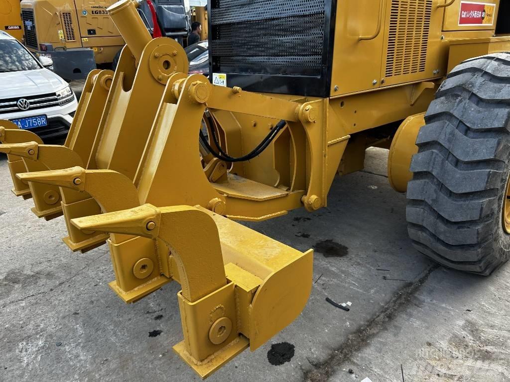 CAT 140H Motoniveladoras