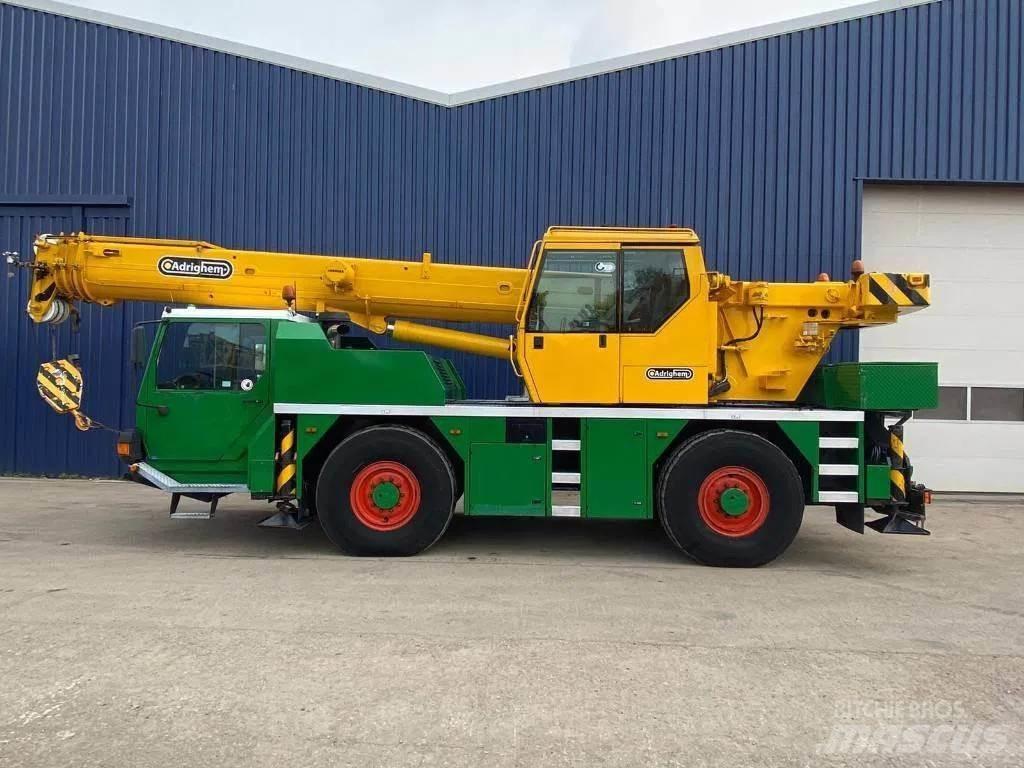 Liebherr LTM1030-2 Grúas todo terreno