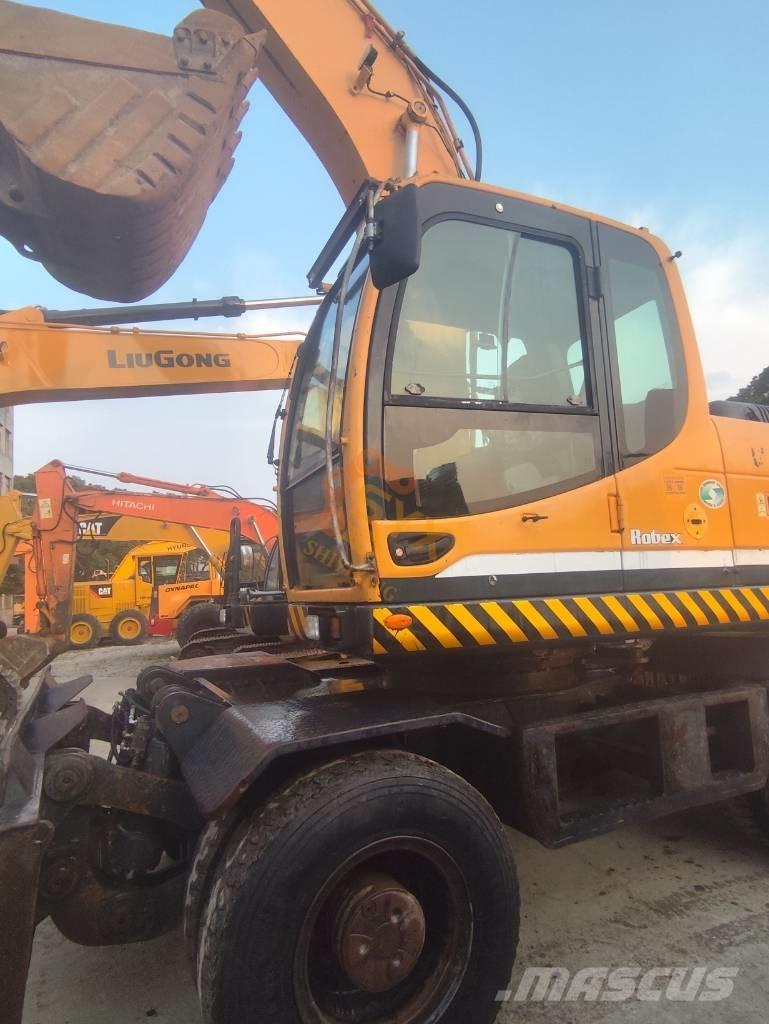 Hyundai R210W-9 Excavadoras de ruedas