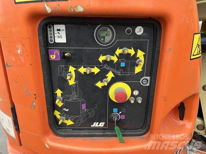 JLG E300AJP Otras plataformas elevadoras