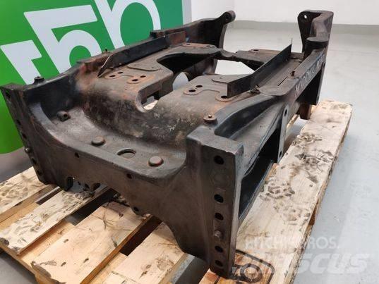 McCormick 120 frame Chasis y suspención