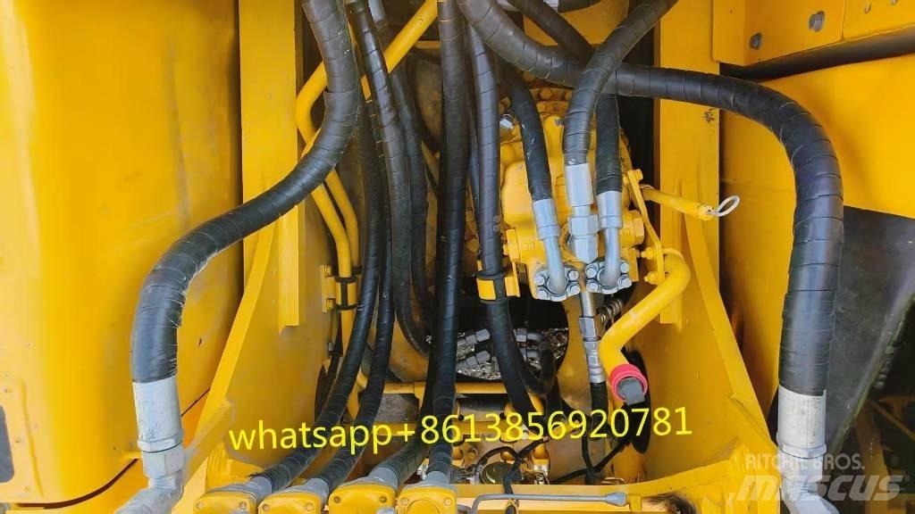 Komatsu PC 240-8 Excavadoras de cadenas