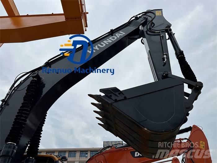 Hyundai R220-9S Excavadoras de cadenas