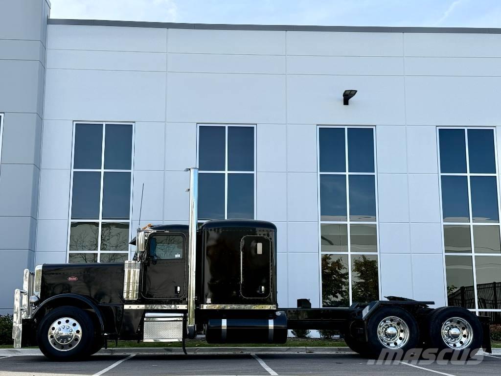 Peterbilt 389 PRIDE Cabezas tractoras