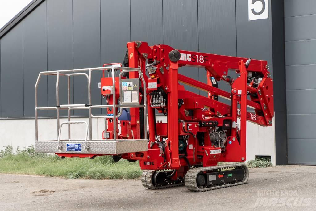 CMC S18F Plataforma de trabajo articulada