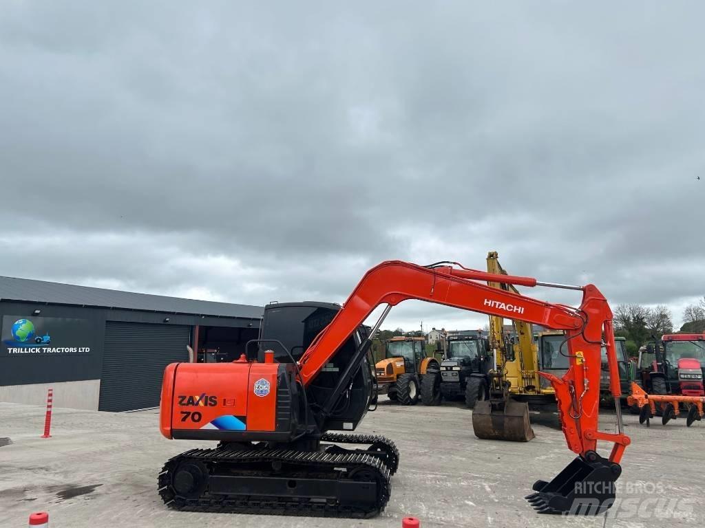 Hitachi Zaxis 70 Excavadoras 7t - 12t