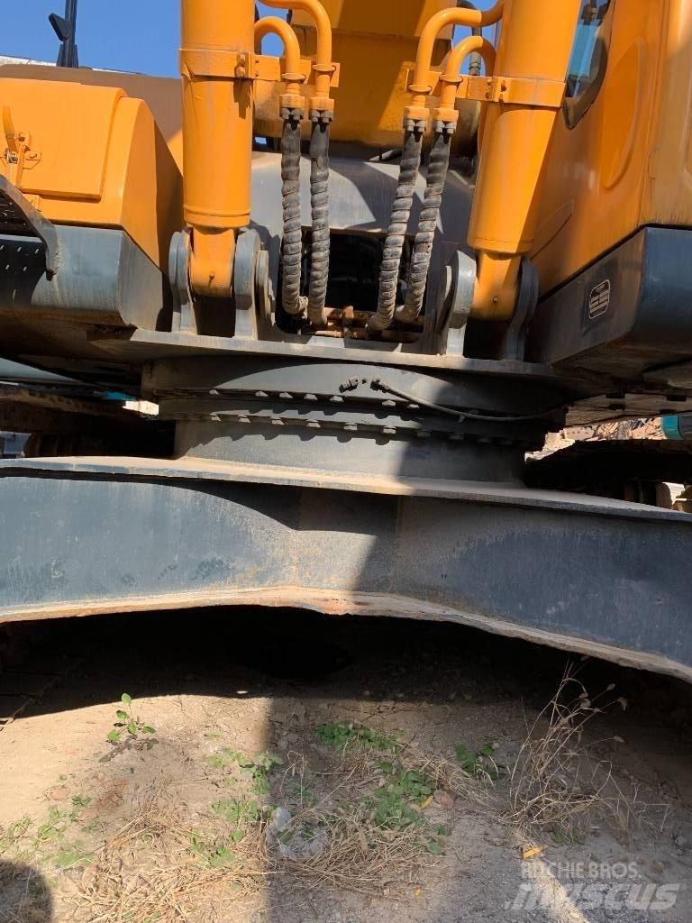 Hyundai 305LC-9T Excavadoras de cadenas