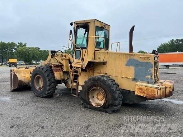 Komatsu WA 320-1 Cargadoras sobre ruedas