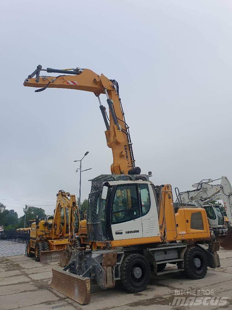 Liebherr LH 22 M Excavadoras de manutención