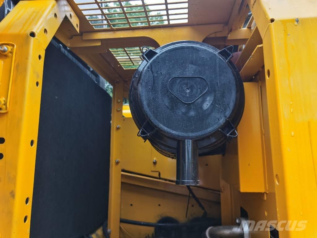 Komatsu PC 220-7 Excavadoras de cadenas