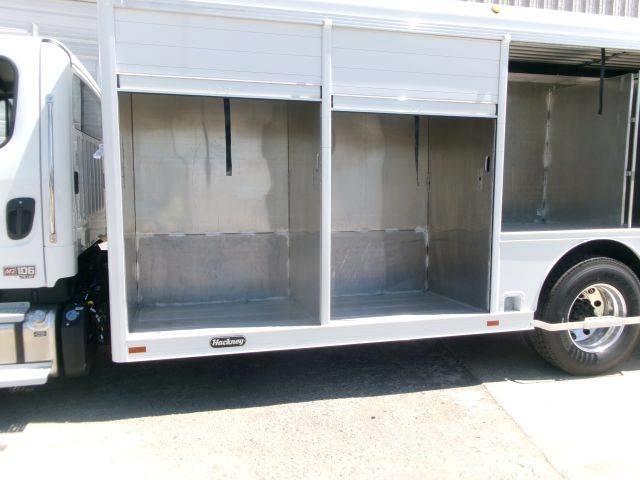 Freightliner M2 Camiones botelleros