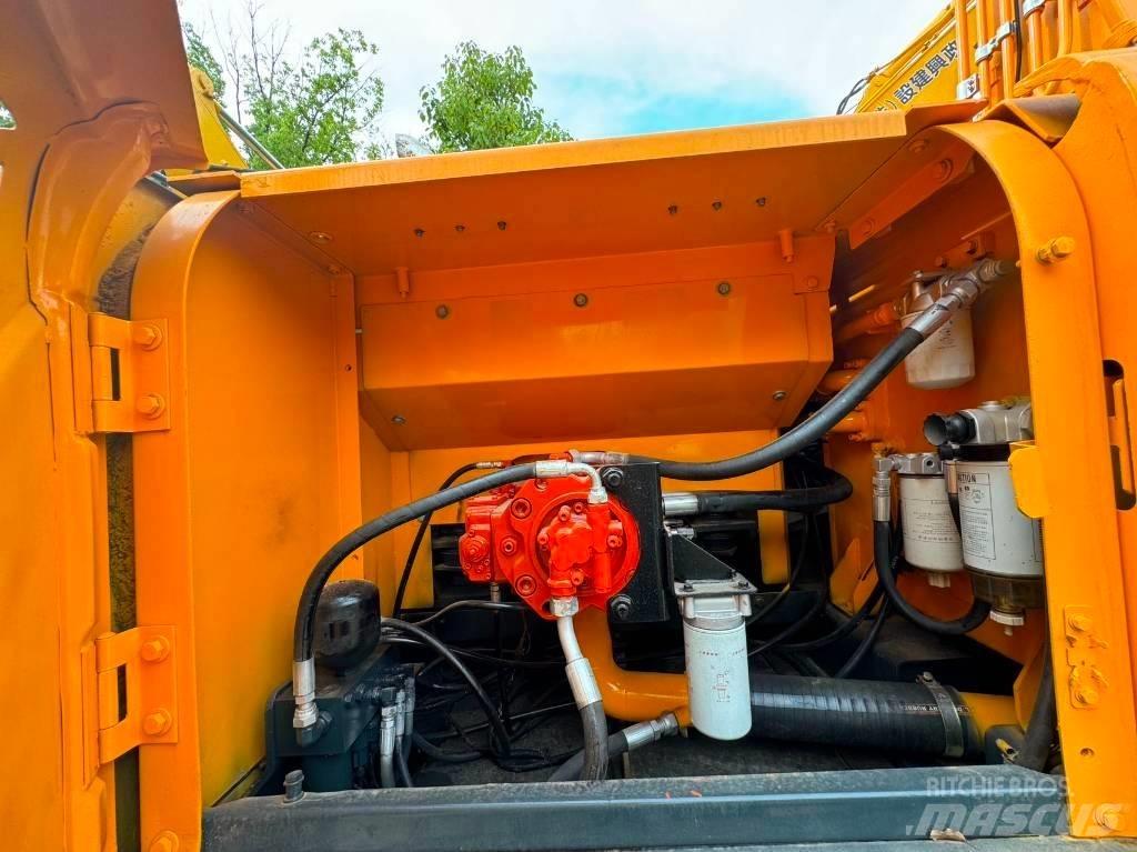 Hyundai 305LC-9S Excavadoras de cadenas