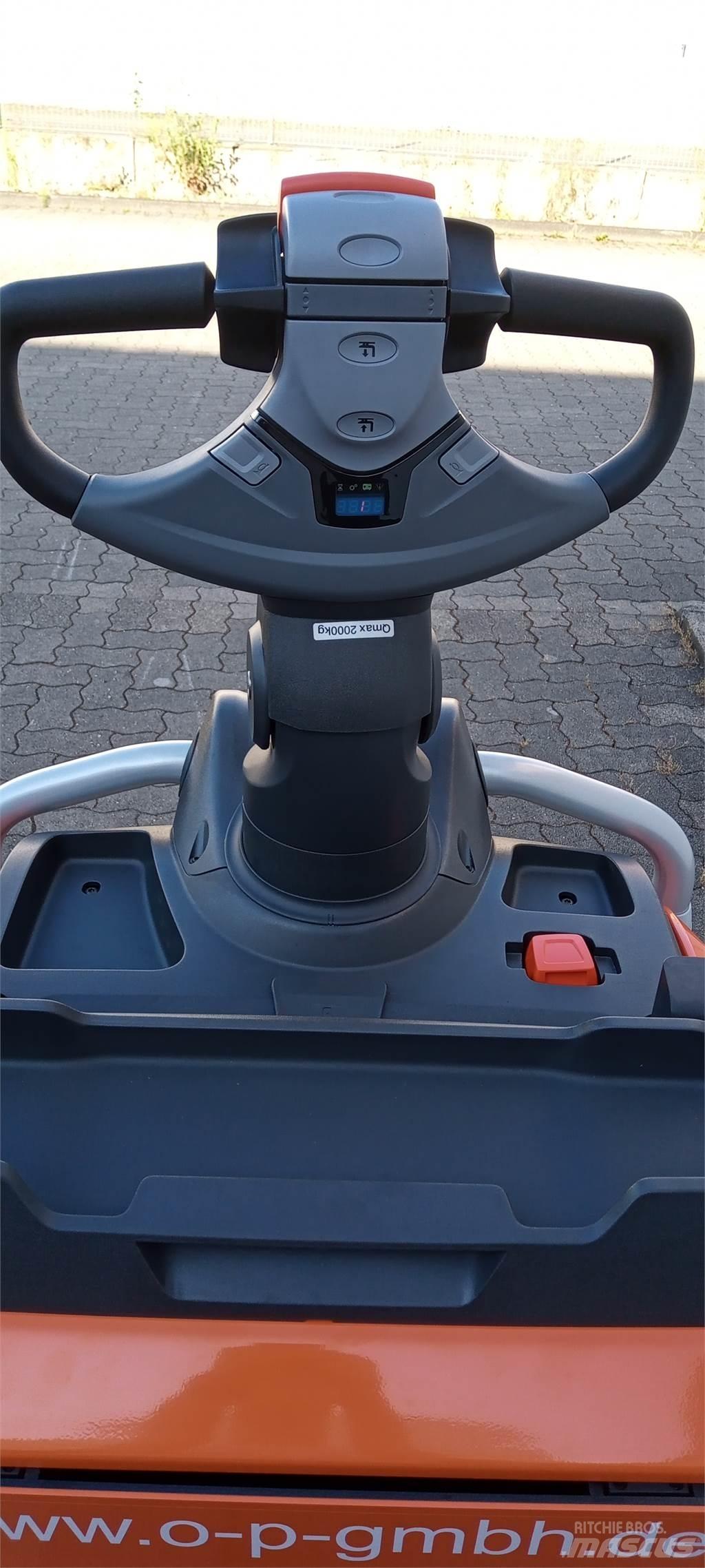 Toyota LPE200 Transpaletas Electricas