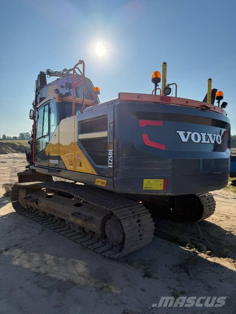 Volvo EC 250 EL Excavadoras de cadenas