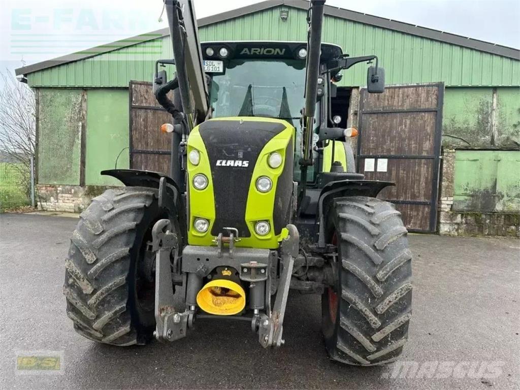 CLAAS arion 620 Tractores
