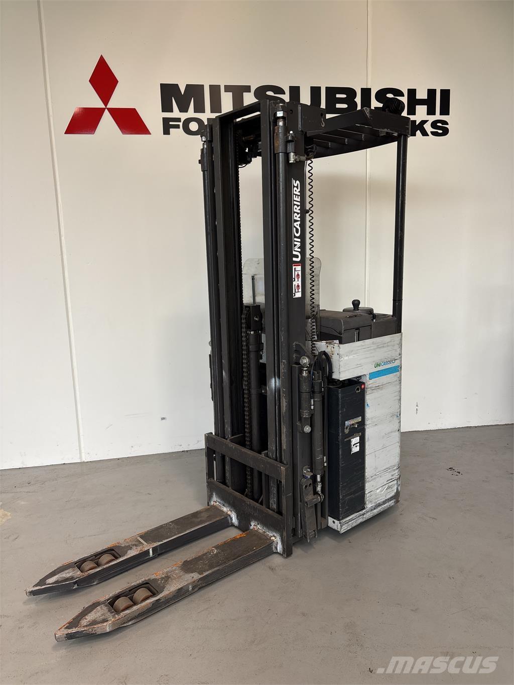 Atlet A160 Apiladores eléctricos autopropulsados