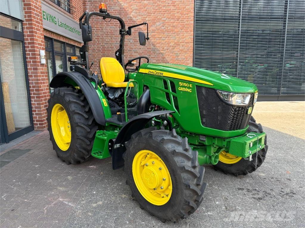 John Deere 5050E Tractores