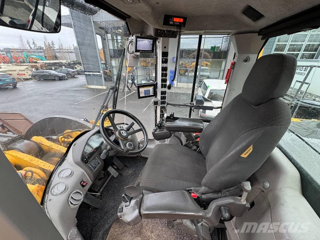 Volvo L 250 H Cargadoras sobre ruedas