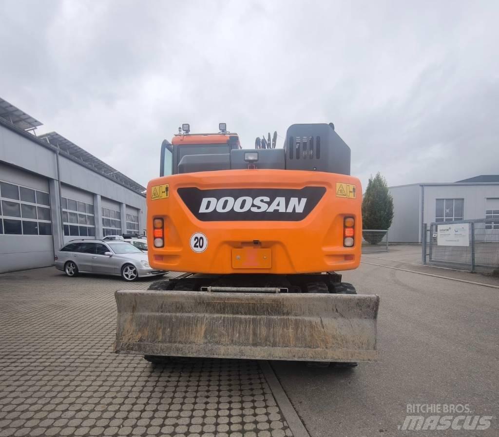 Doosan DX 165 W Excavadoras de ruedas