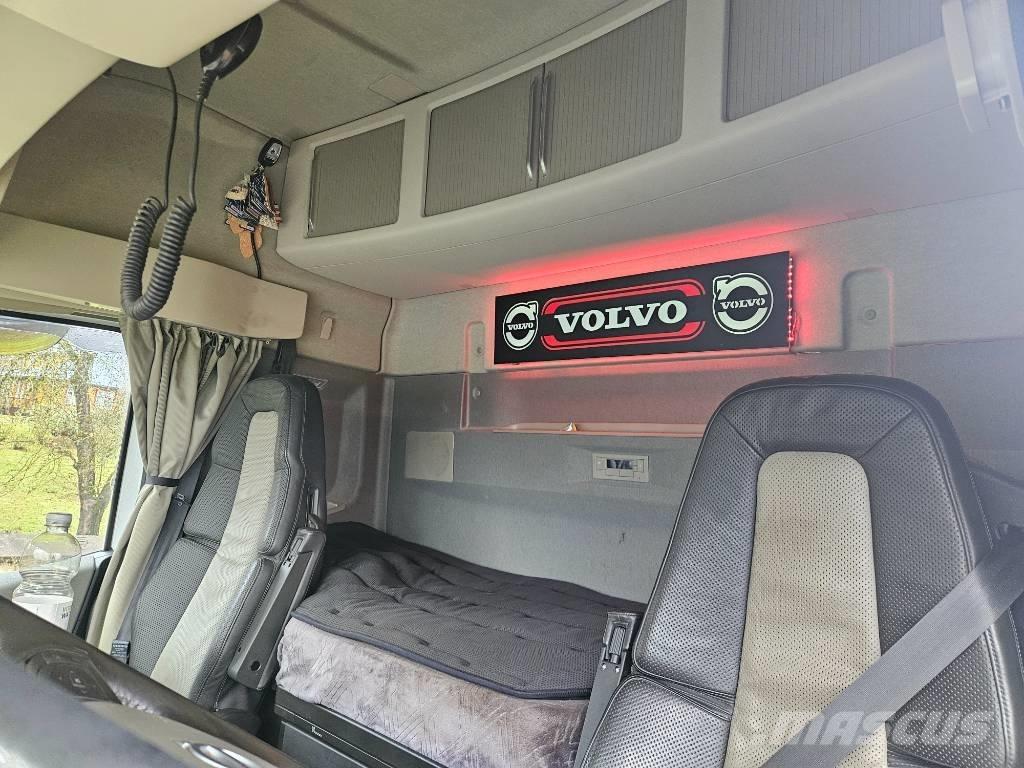 Volvo FH 13 500 Transporte de madera