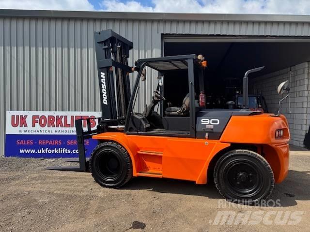 Doosan D 90 S-5 Carretillas diesel