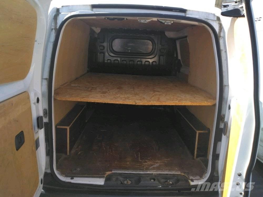 Nissan NV 200 Furgonetas /Furgón