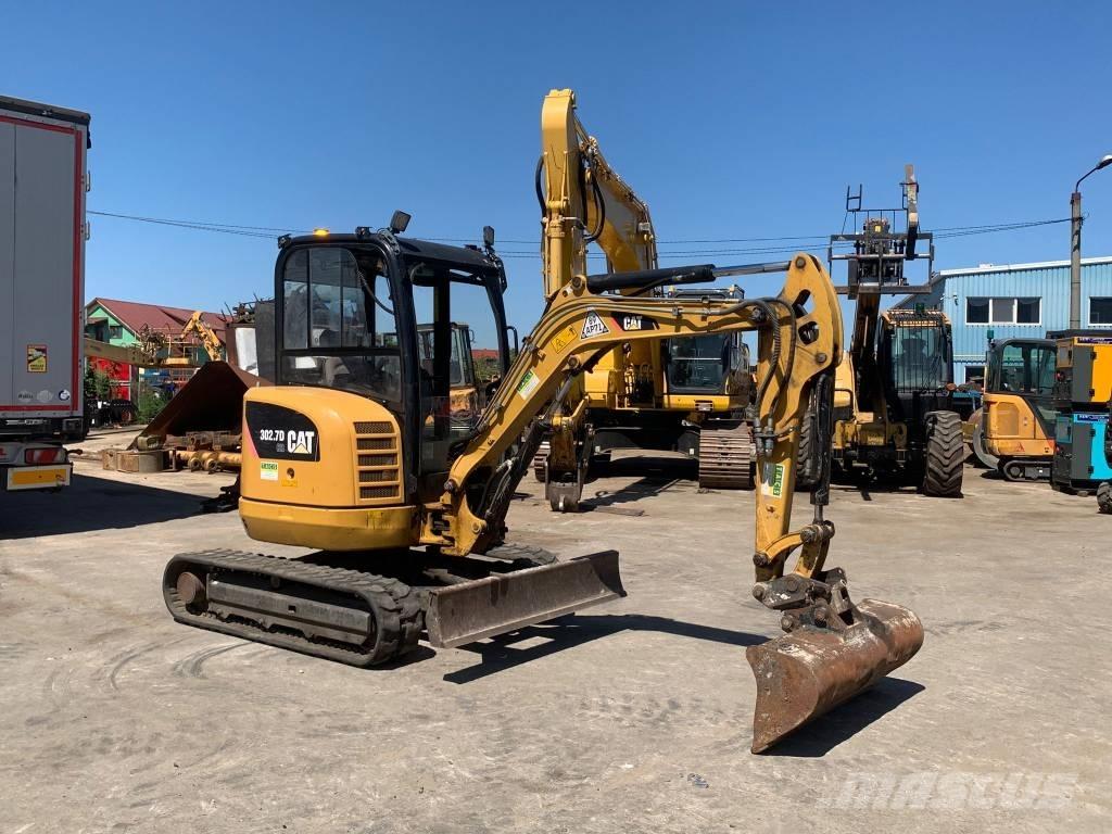 CAT 302.7 CR Mini excavadoras < 7t