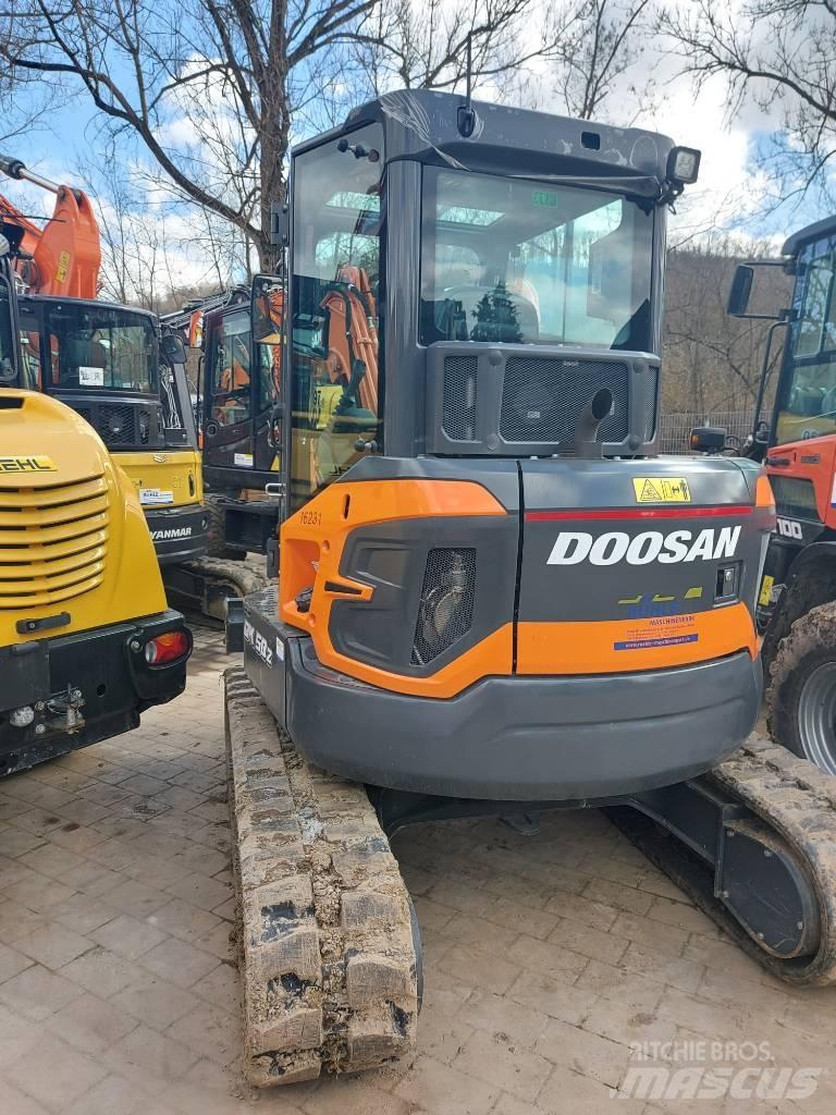 Develon DX 50 Z-7 Mini excavadoras < 7t