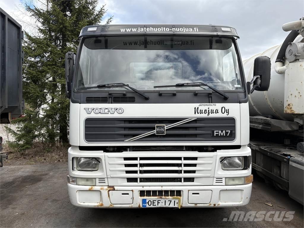 Volvo FM7 Camiones con gancho