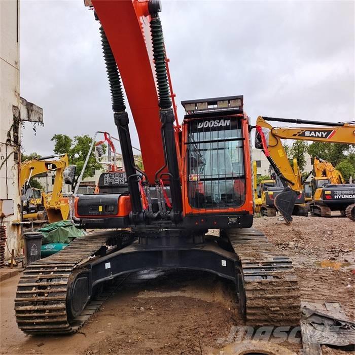 Doosan DX 340 LC Excavadoras de cadenas