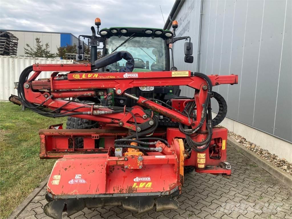 John Deere 6110R Tractores