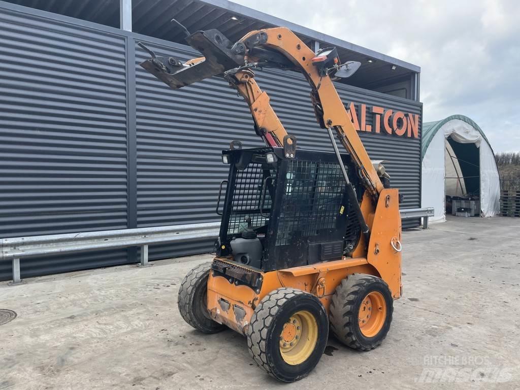 CAT 226B Arrastrador de troncos