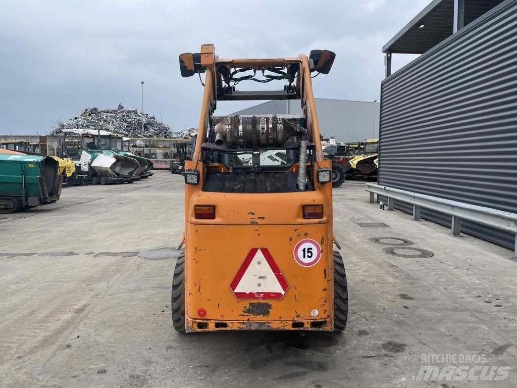 CAT 226B Arrastrador de troncos