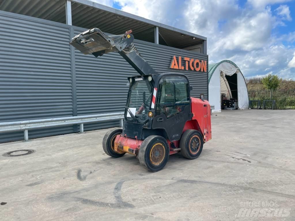 JCB R260 Minicargadoras