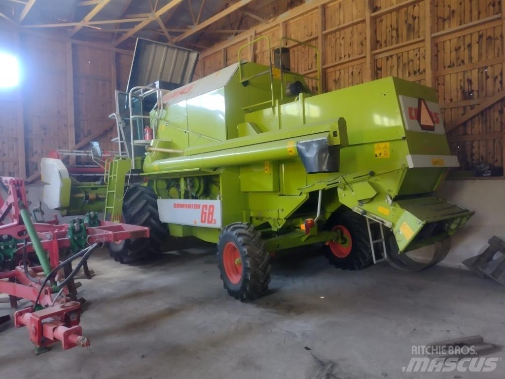 CLAAS 68 S Cosechadoras combinadas