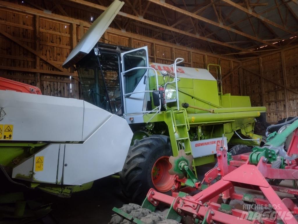 CLAAS 68 S Cosechadoras combinadas