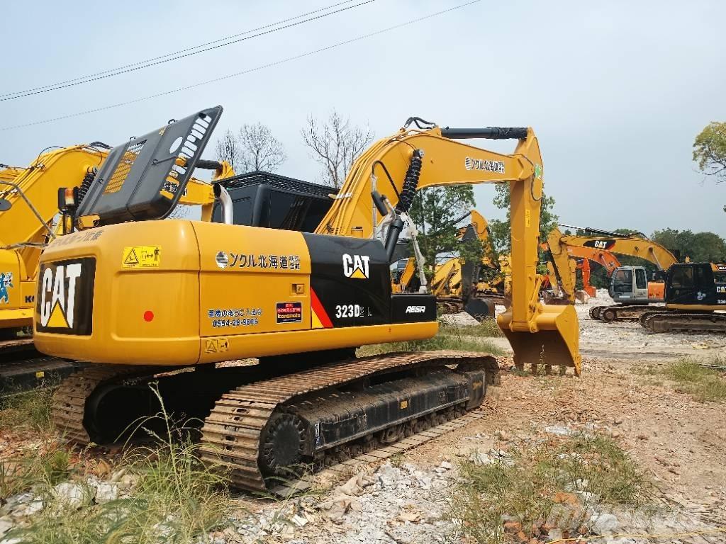 CAT 323D2 Excavadoras de cadenas