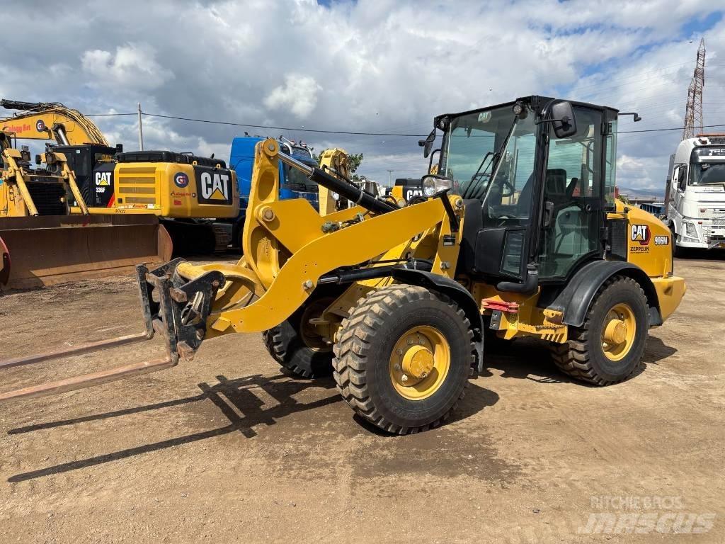 CAT 906 M Cargadoras sobre ruedas