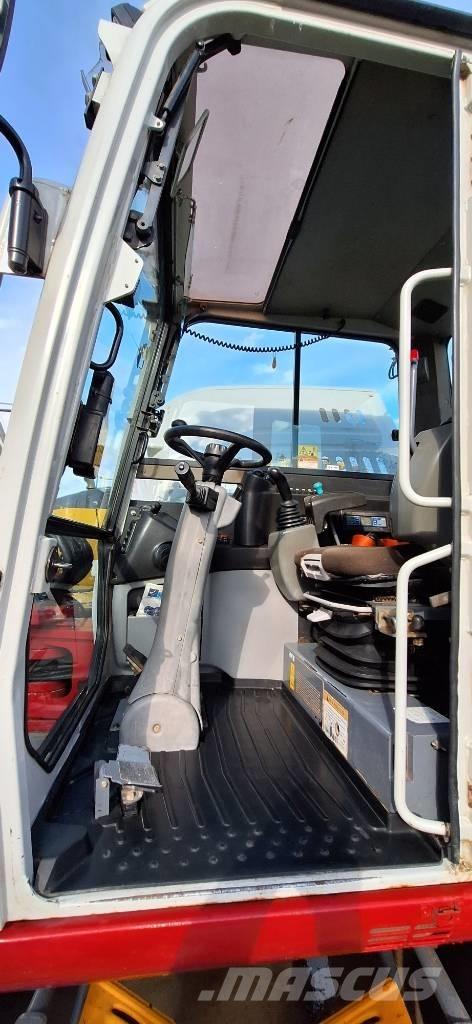 Takeuchi TB 295 W Excavadoras de ruedas