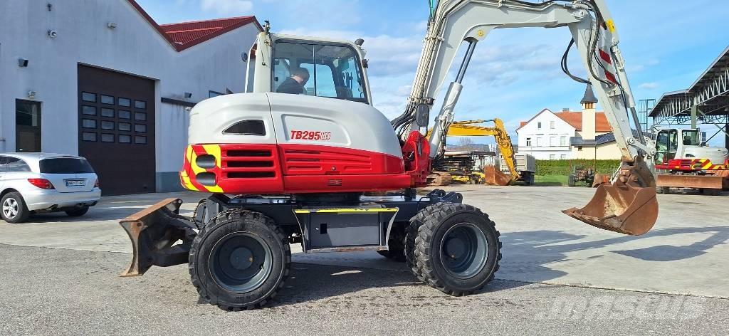 Takeuchi TB 295 W Excavadoras de ruedas