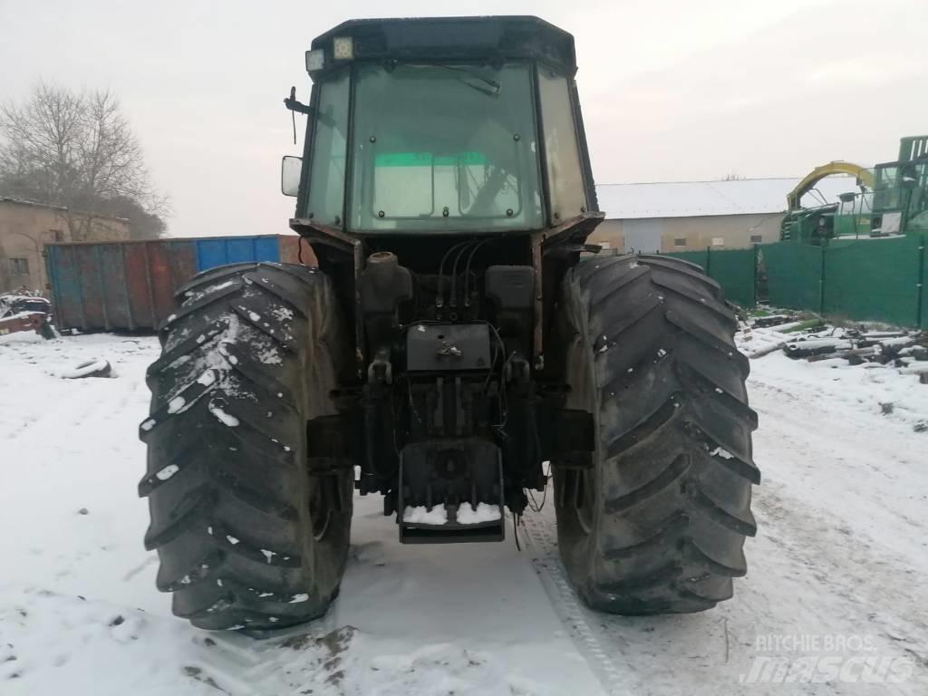 Valmet 8400  hook Chasis y suspención
