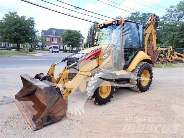 CAT 420F IT Retrocargadoras