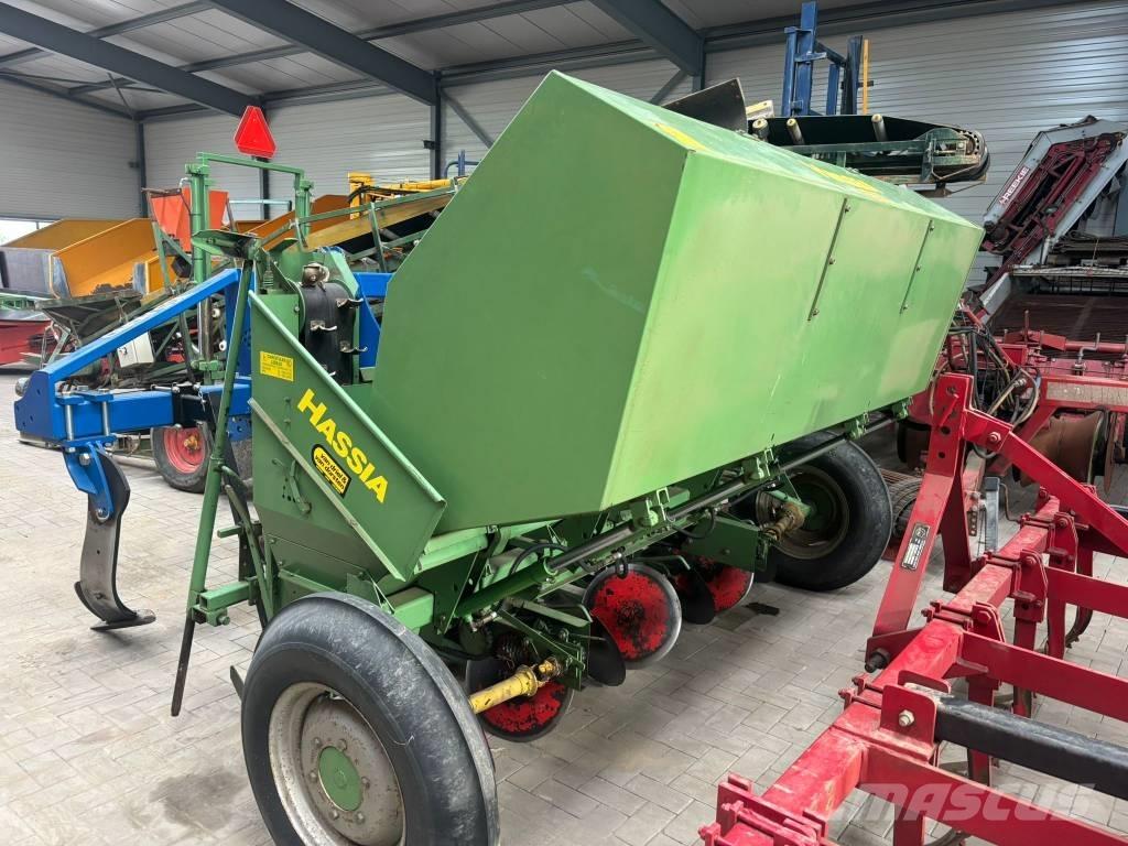 Hassia sazeč brambor Plantadoras de patatas