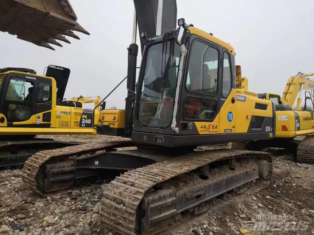Volvo EC 290 B LC Excavadoras de cadenas