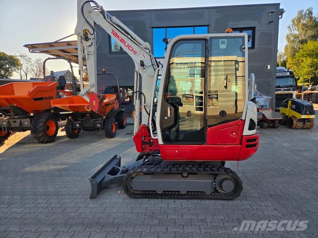 Takeuchi TB230 + HS03 Mini excavadoras < 7t