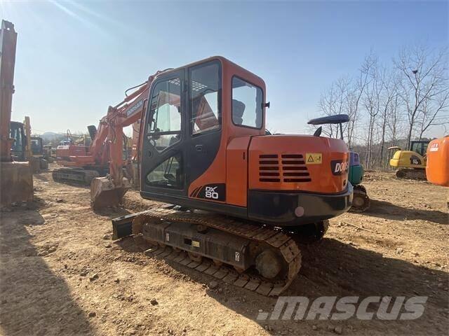 Doosan DX80 Excavadoras 7t - 12t