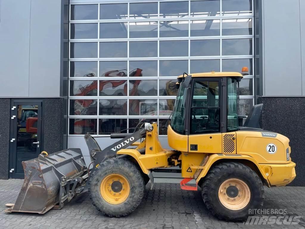 Volvo L30G Cargadoras sobre ruedas