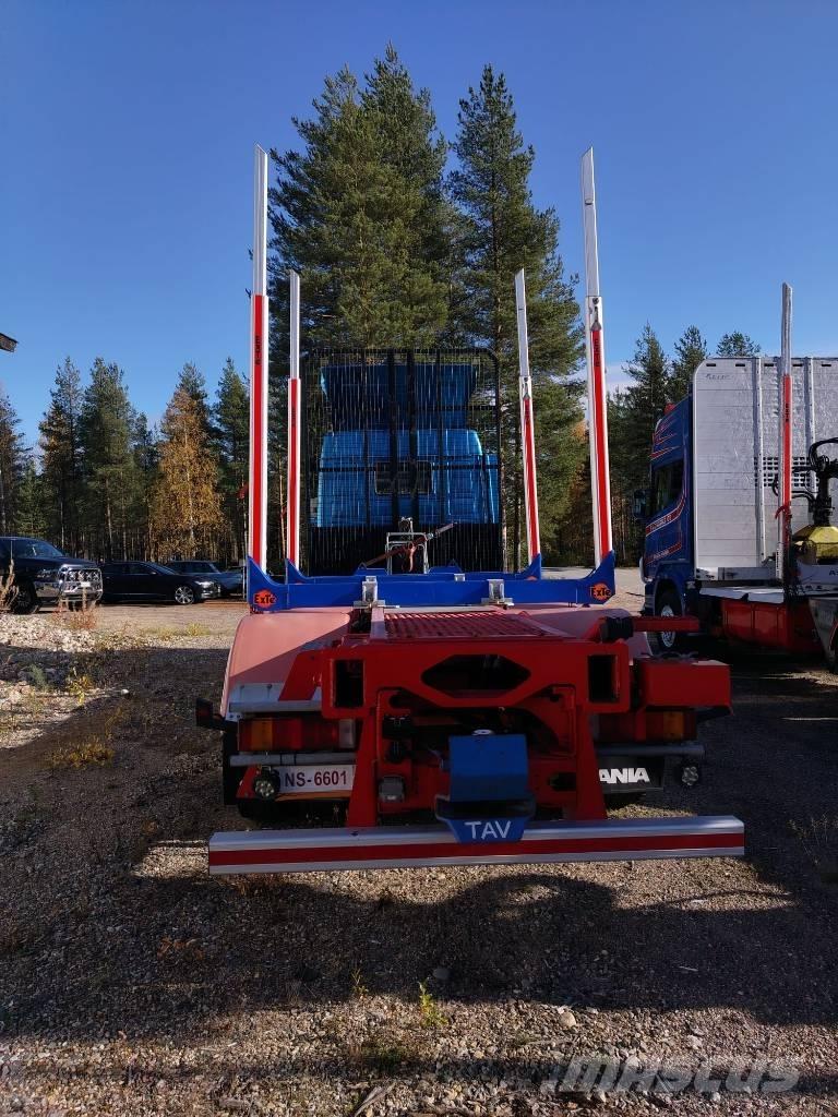 Scania R 143 450 Transporte de madera